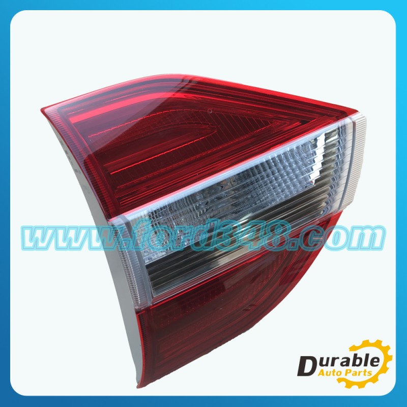Genuine Tail Lamp Inner,RH Ford Everest EB3B13A602AC/EB3B-13A602-AC Đèn hậu miếng trong